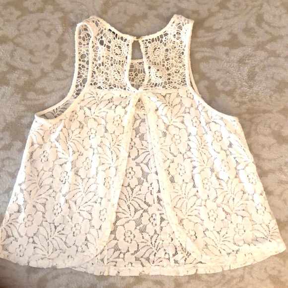Lacey white tank sz small open back - Picture 2 of 2